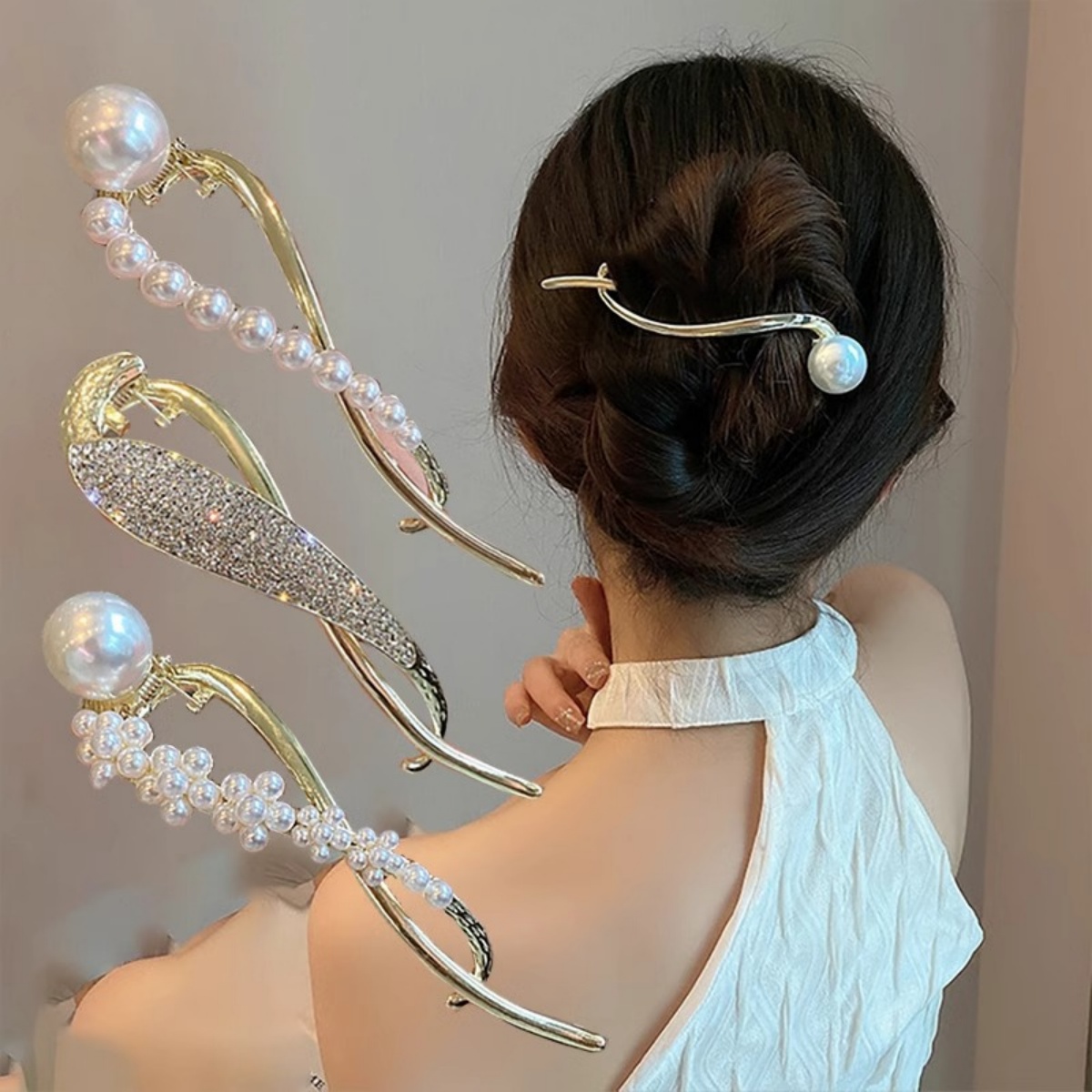 The Korean Lifestyle - Elegant Glitter Pearl Hair Clip For